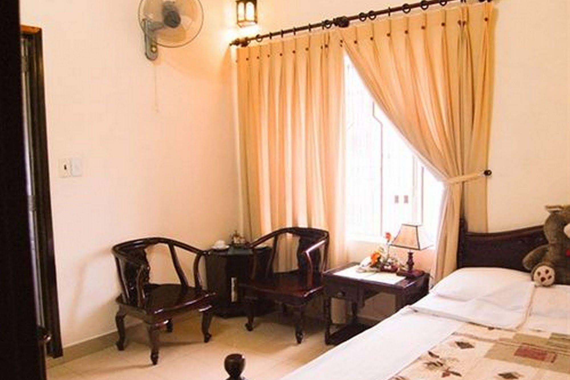 Binh Minh Sunrise Hue Hotel Buitenkant foto