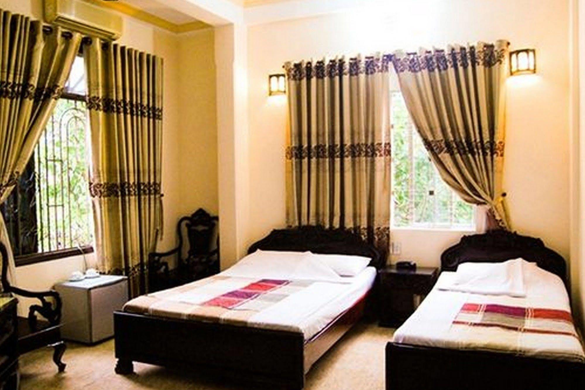 Binh Minh Sunrise Hue Hotel Buitenkant foto
