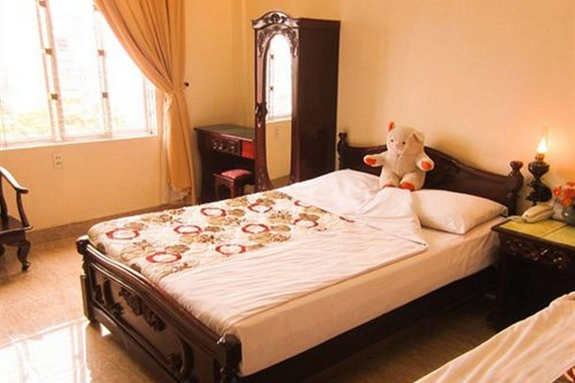 Binh Minh Sunrise Hue Hotel Buitenkant foto